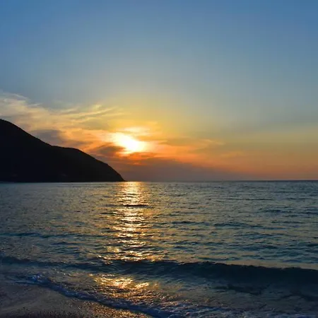 Sunset Lefkas Nyaraló *